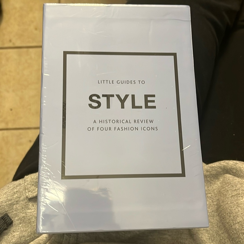 Little Guides to Style III: A Historical Review of Four Fashion Icons